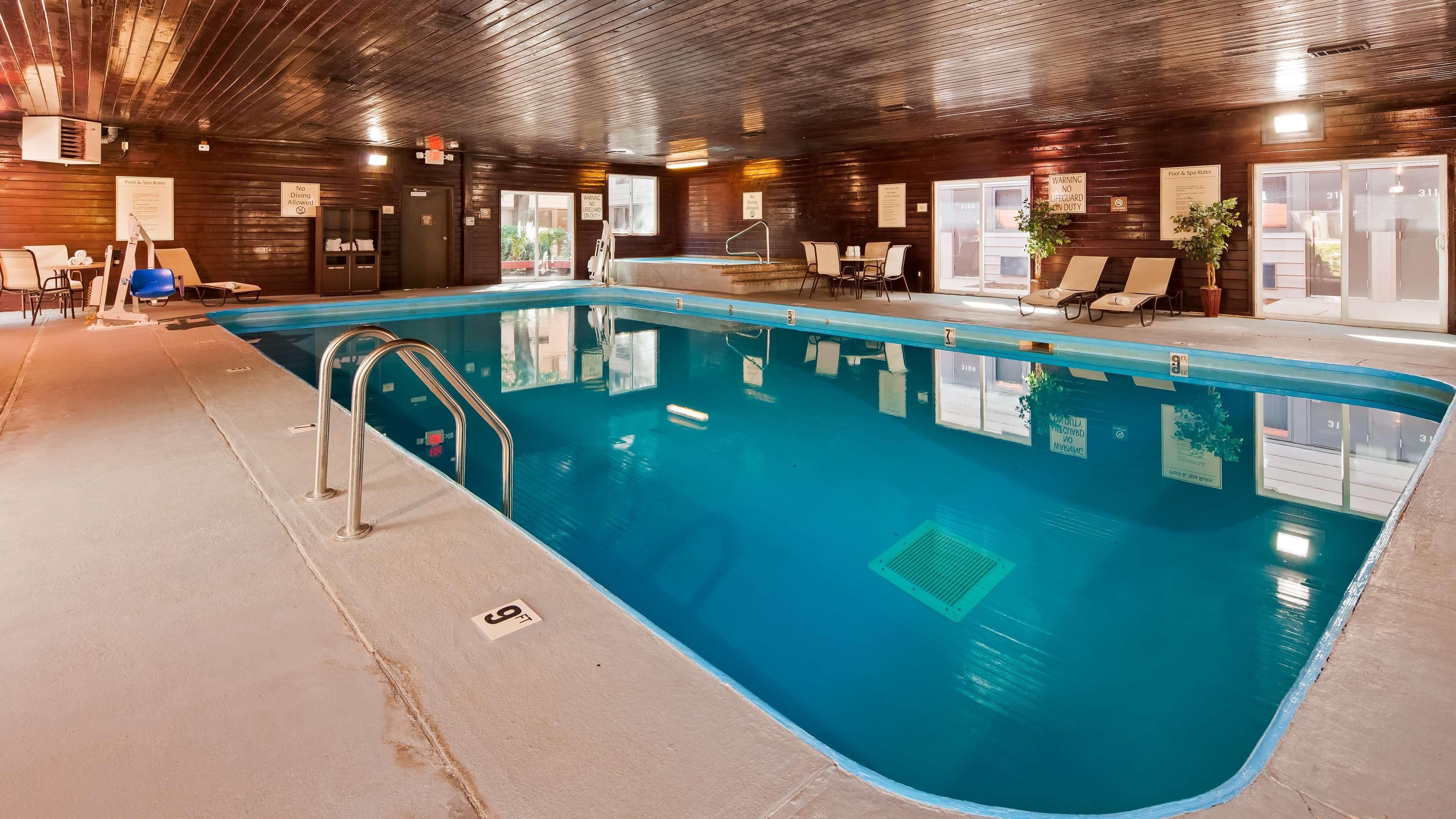 Best Western Tower West Lodge Джіллетт Екстер'єр фото
