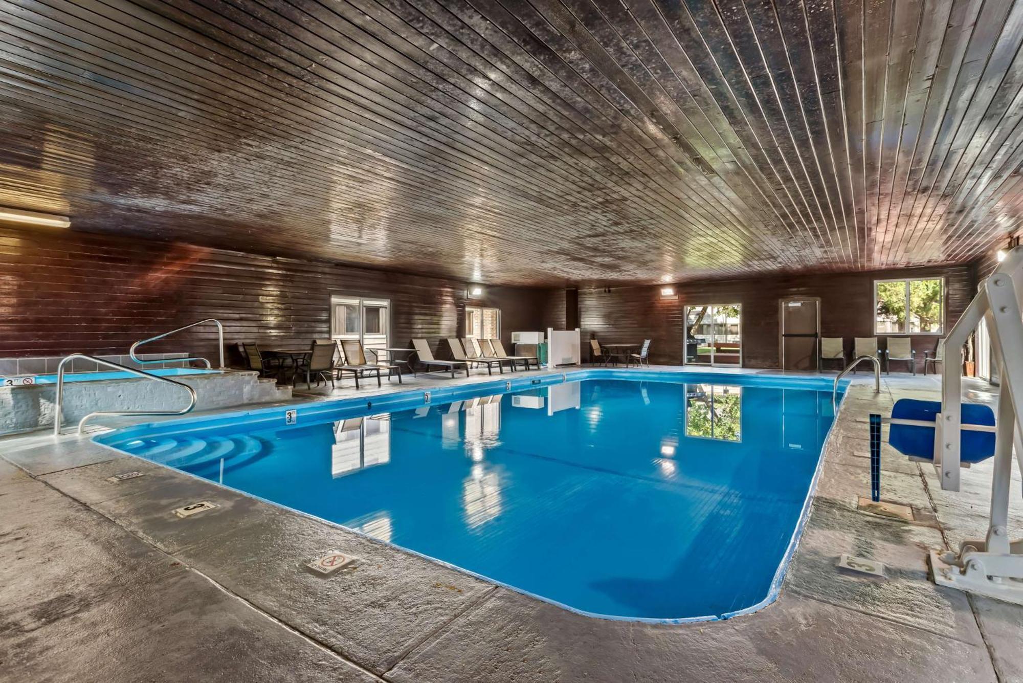 Best Western Tower West Lodge Джіллетт Екстер'єр фото